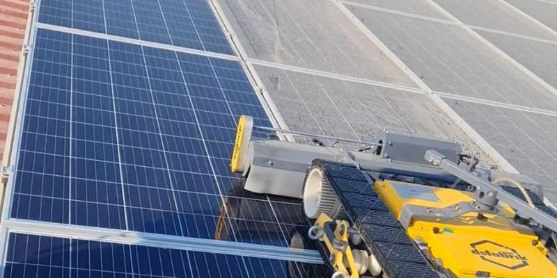 Robotik Güneş Paneli Temizliği